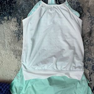 Ivivva Teal Skort,  matching white tank top bra attached size 12 sold as outfit